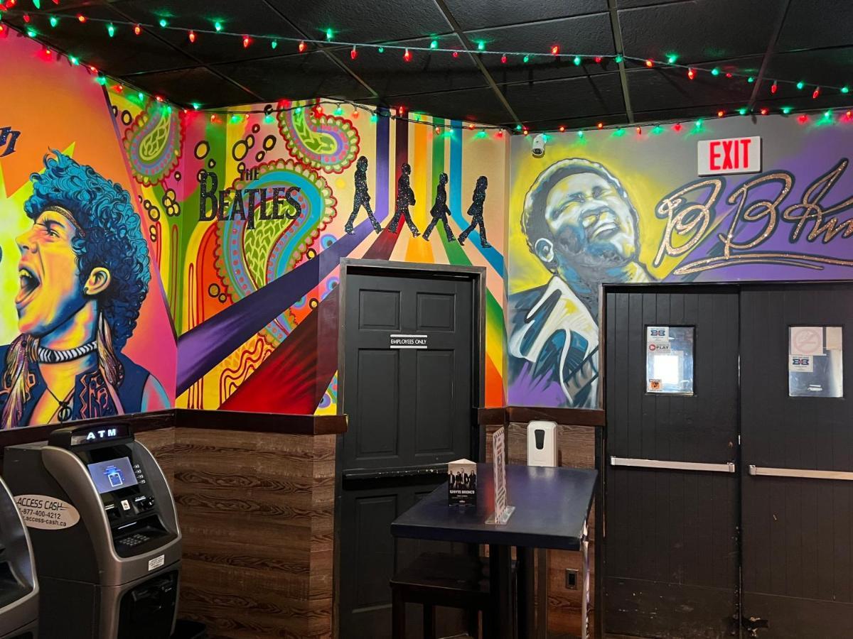 Commercial Hotel Edmonton Zewnętrze zdjęcie
