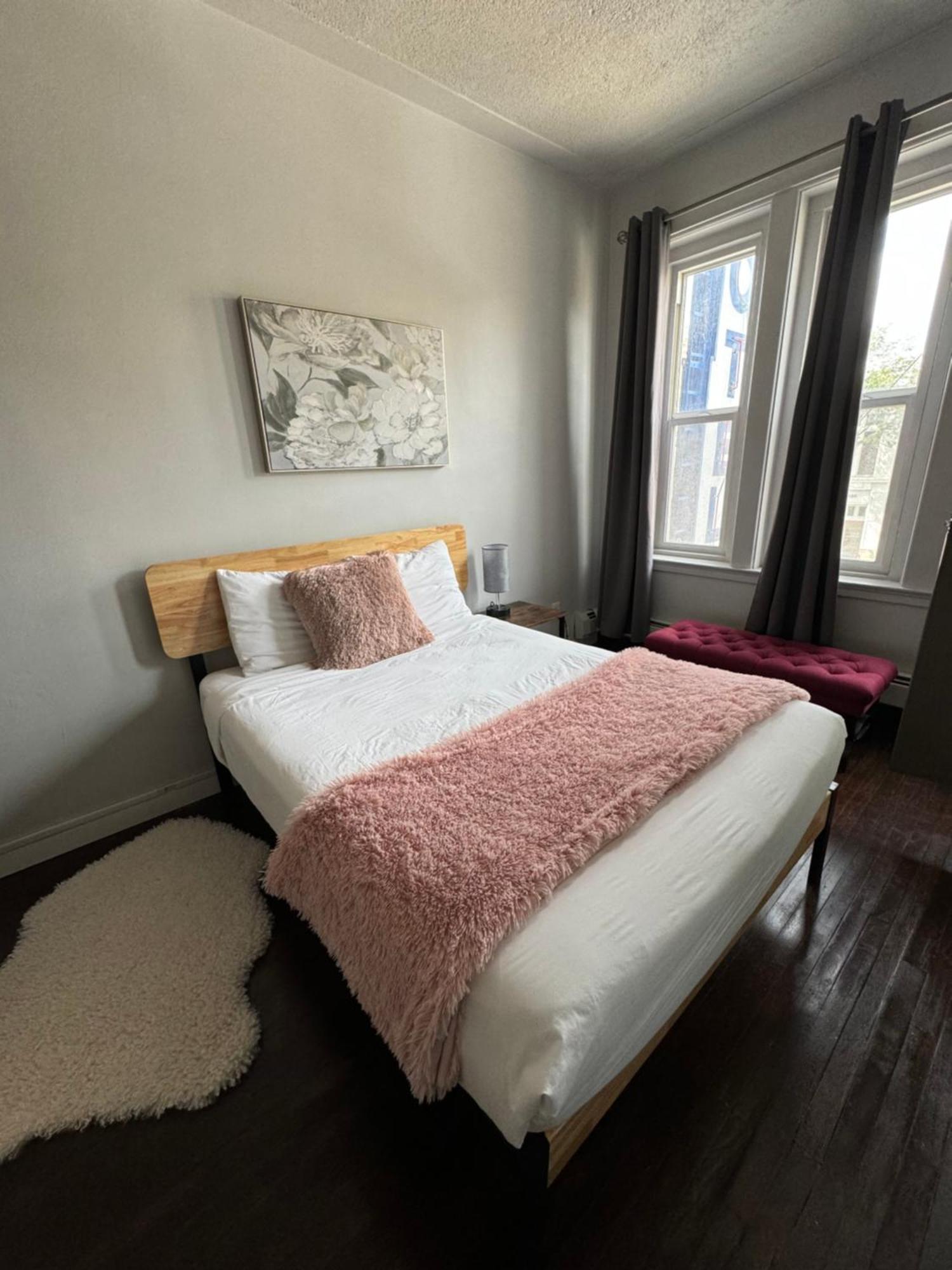 Commercial Hotel Edmonton Zewnętrze zdjęcie